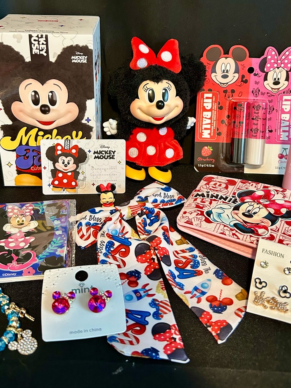 Disney Minnie Mouse Plush and Accessories Set in Red, Black, White, Yellow